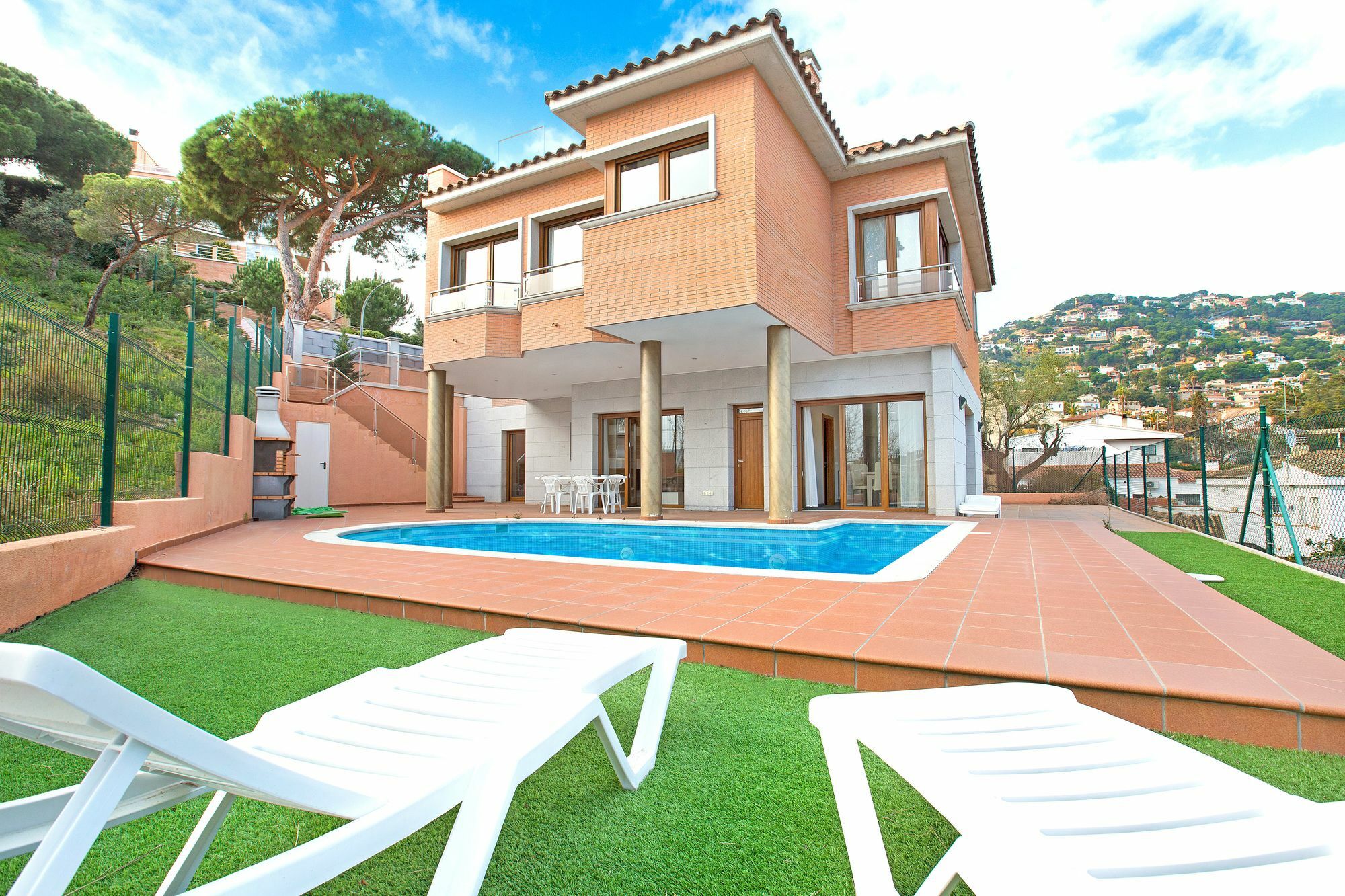 2Pau - Lloret De Mar Villa Exterior photo